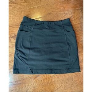 Athleta Black Mid Rise Athletic Skort Mint Condition $85 Sz XS